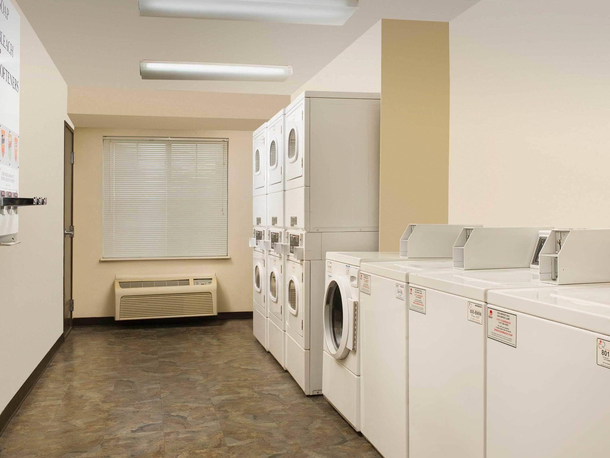 Hotel Woodspring Raleigh