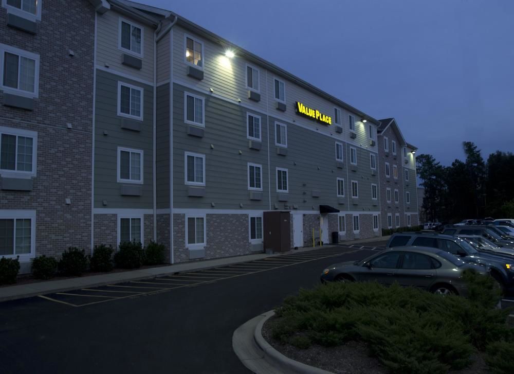 Woodspring Raleigh Hotel 2*