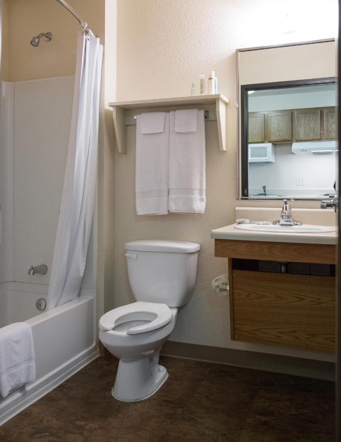 Woodspring Raleigh Hotel