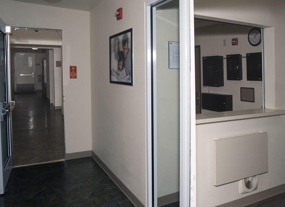 Woodspring Raleigh Hotel 2*