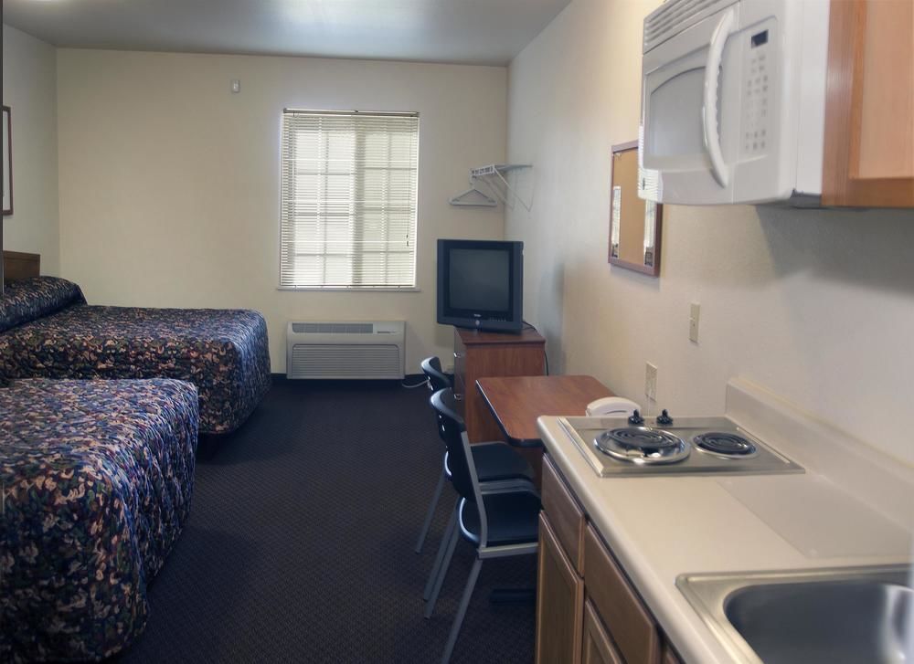 Woodspring Raleigh Hotel