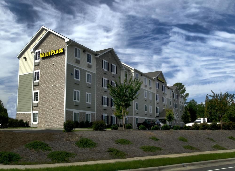 Woodspring Raleigh Hotel 2*